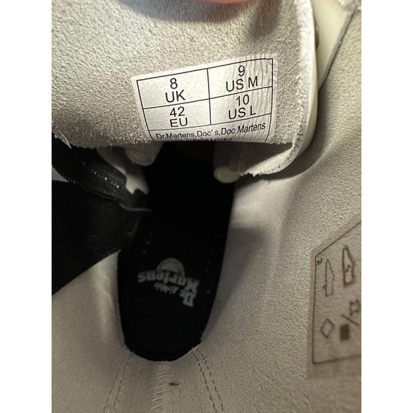 NEW Dr. Martens Jadon 8-Eye White Boot Size 9 - Picture 3 of 4